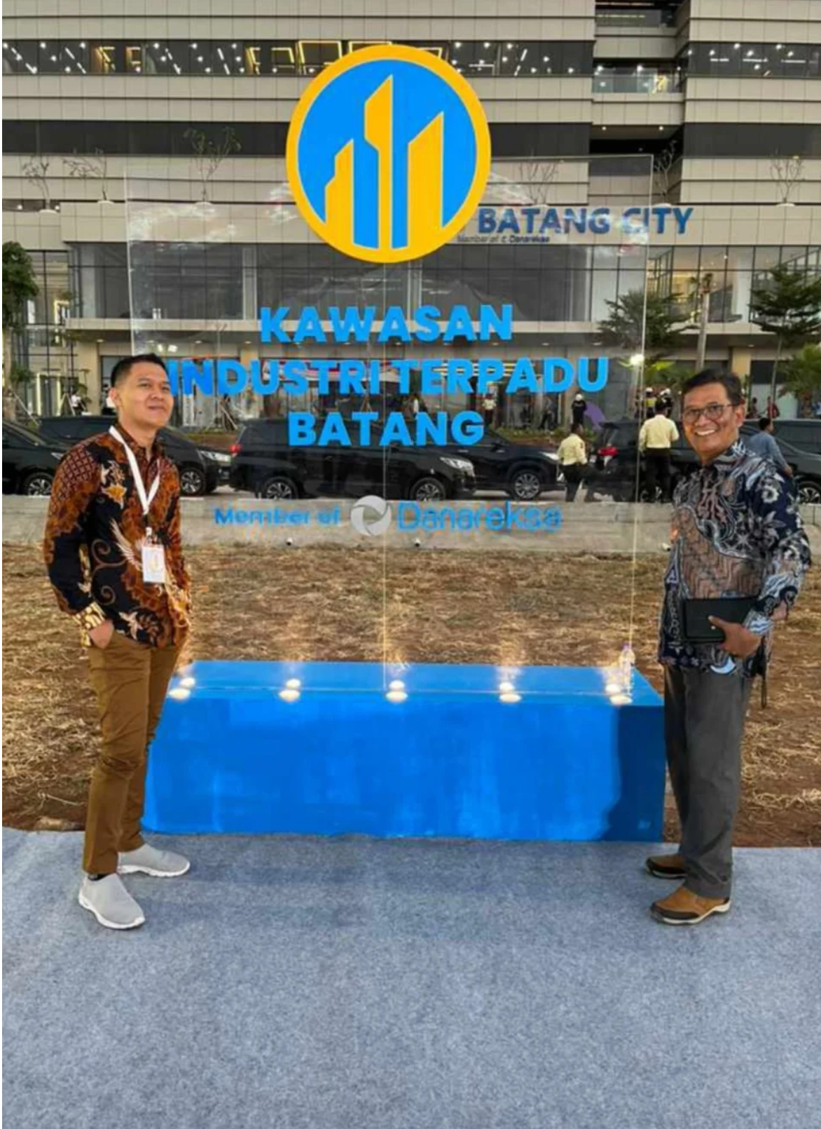 Tentang Kami - Tim Profesional